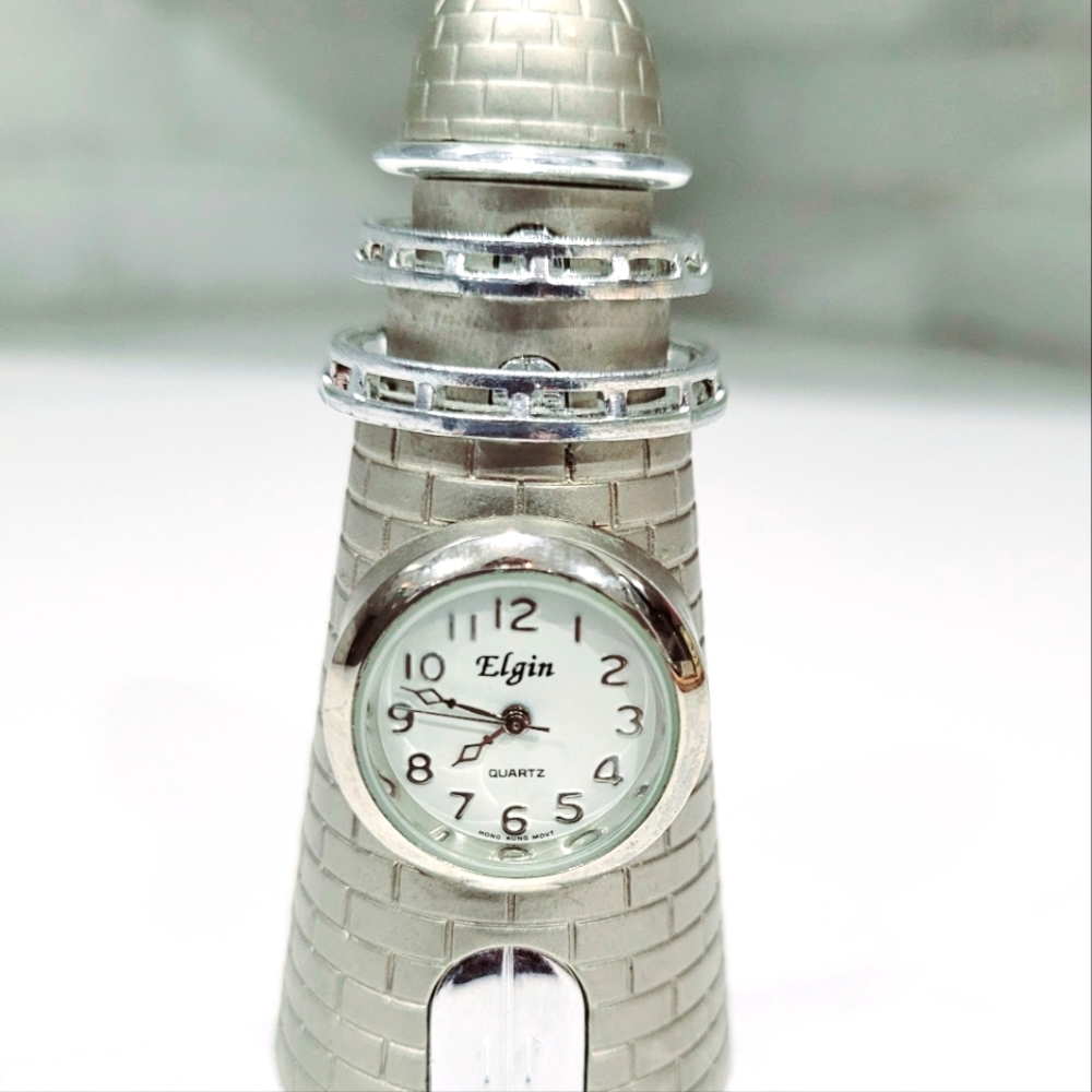 Elgin lighthouse clock